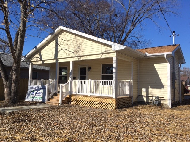 Complete 1924 Hamilton